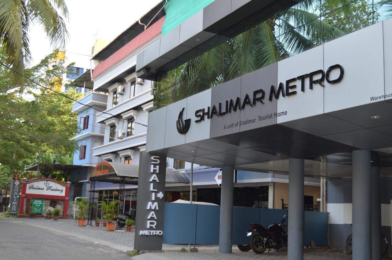 Hotel Shalimar Metro à Kochi Extérieur photo