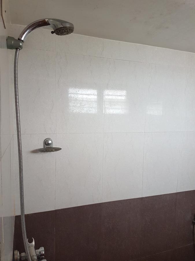 Hotel Shalimar Metro à Kochi Extérieur photo